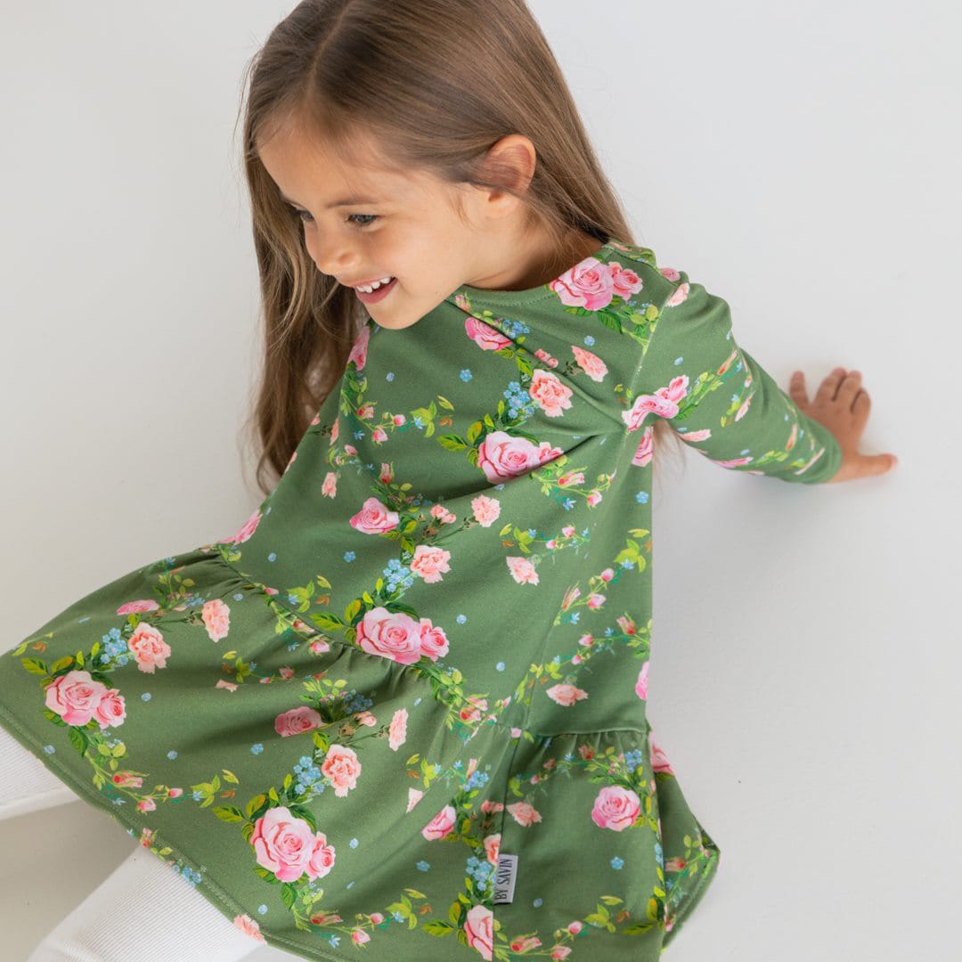 Sukienka kwitnące kwiaty zieleń- JESIEŃ/22